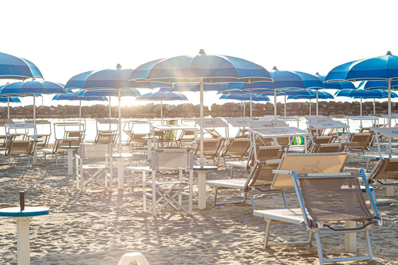 Evo Boutique Hotel & Spa Bellaria-Igea Marina Exterior photo